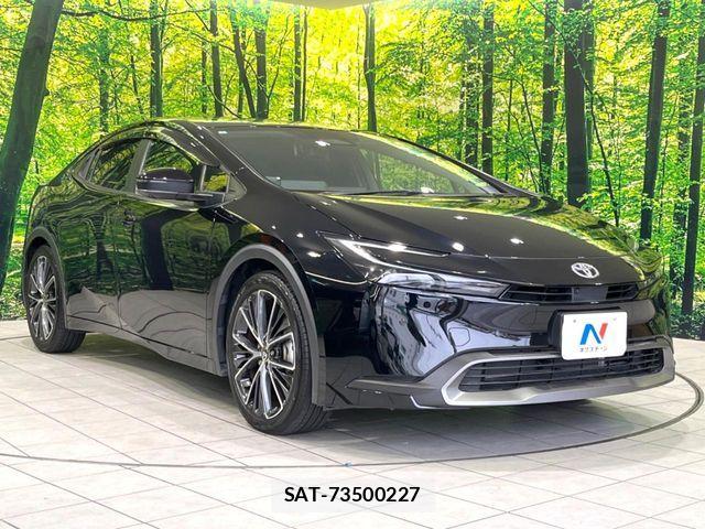 Toyota PRIUS 2023-10 8850375-15