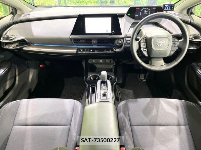 Toyota PRIUS 2023-10 8850375-1