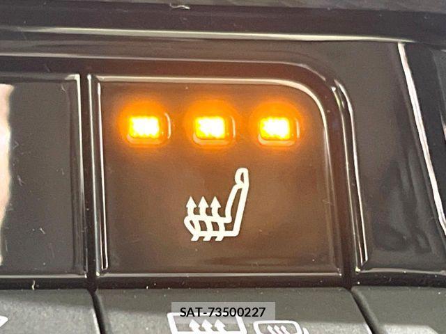 Toyota PRIUS 2023-10 8850375-6
