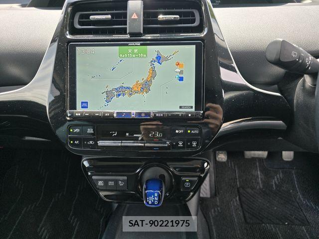 Toyota PRIUS 2019-08 8850381-20