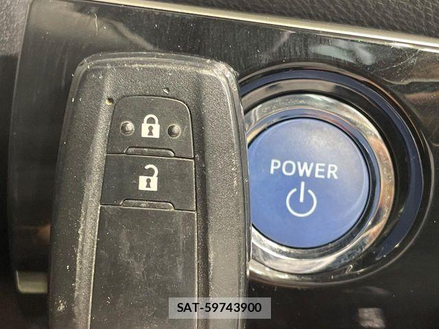 Toyota PRIUS 2017-09 8850386-5