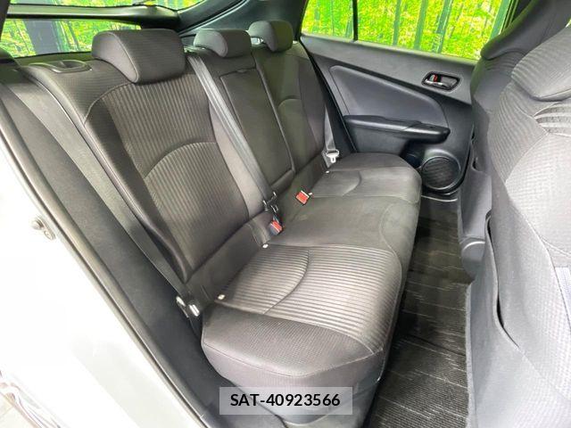 Toyota PRIUS 2019-08 8850391-9