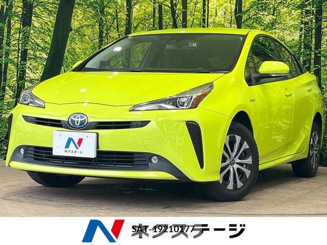 Toyota PRIUS 2019-06 8850396-0