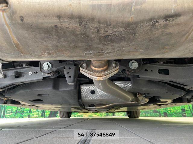 Toyota PRIUS 2019-09 8849343-18