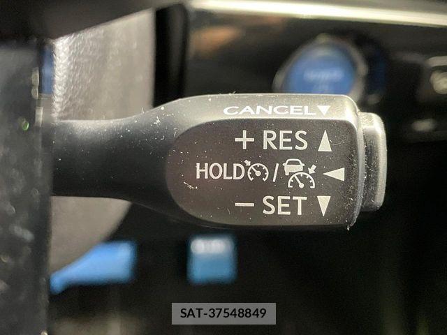 Toyota PRIUS 2019-09 8849343-5