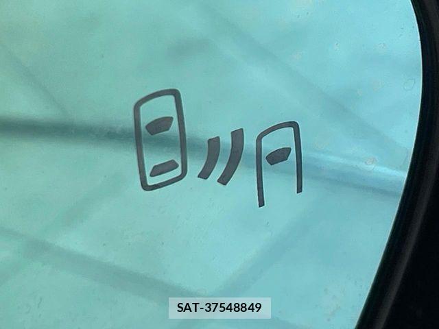 Toyota PRIUS 2019-09 8849343-6