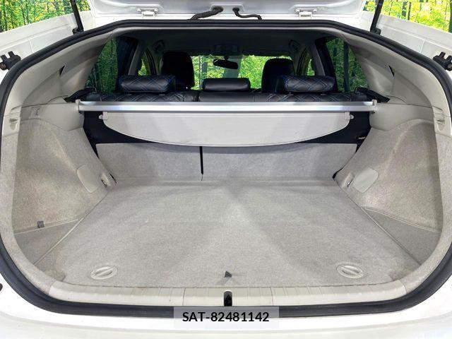Toyota PRIUS 2015-10 8850397-11