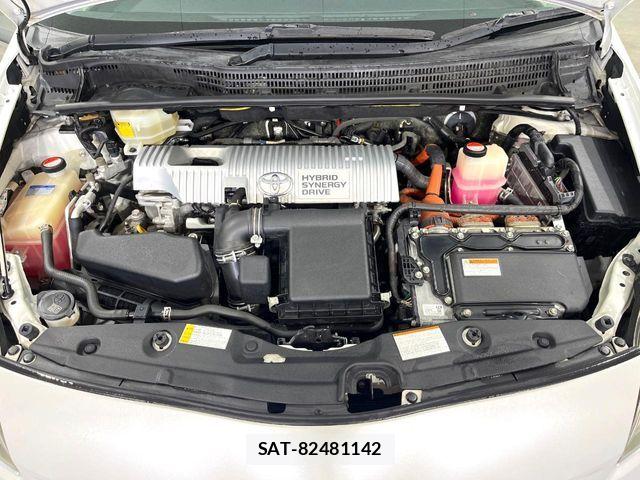 Toyota PRIUS 2015-10 8850397-16