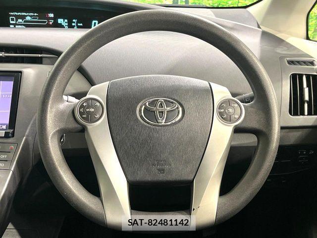 Toyota PRIUS 2015-10 8850397-8