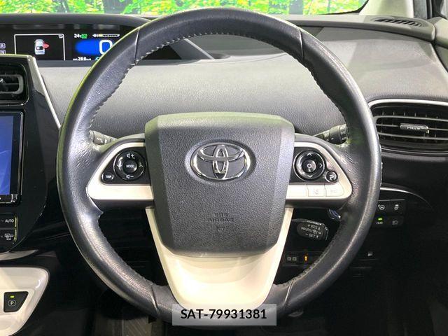 Toyota PRIUS 2016-05 8849847-10
