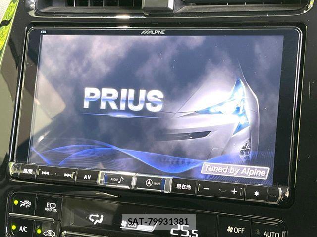 Toyota PRIUS 2016-05 8849847-2