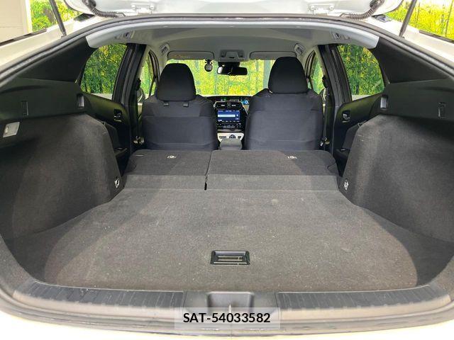 Toyota PRIUS 2018-09 8850393-9