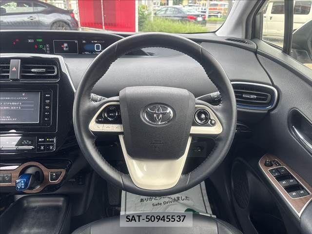 Toyota PRIUS 2016-01 8850402-10