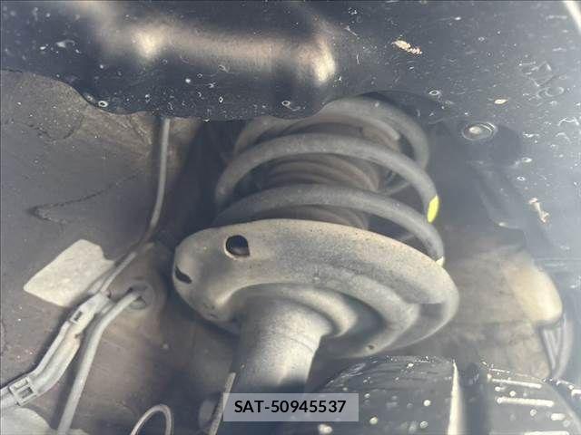 Toyota PRIUS 2016-01 8850402-13