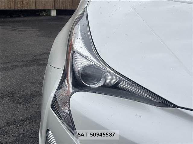 Toyota PRIUS 2016-01 8850402-22