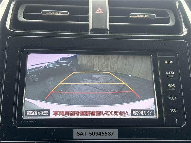 Toyota PRIUS 2016-01 8850402-4
