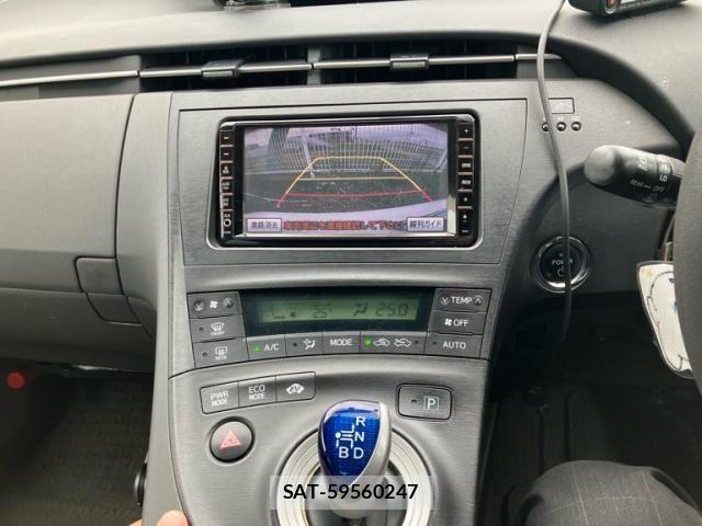 Toyota PRIUS 2009-10 8849888-25