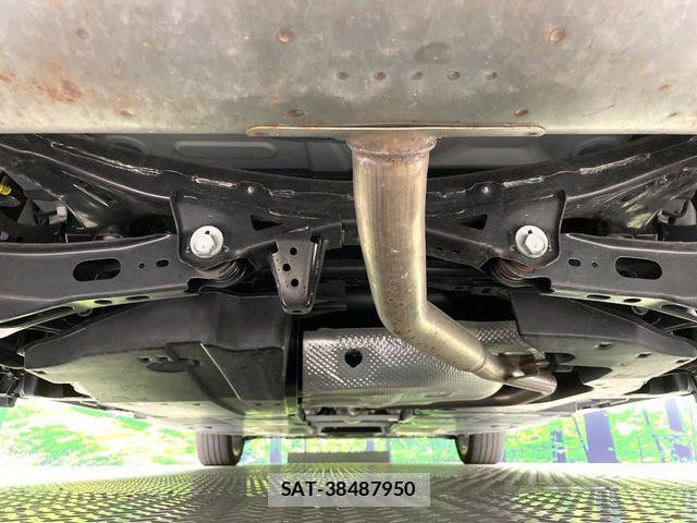 Toyota PRIUS 2023-12 8850377-18