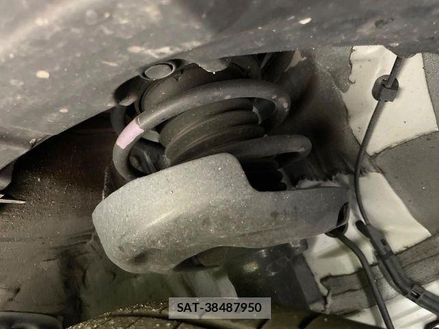 Toyota PRIUS 2023-12 8850377-19