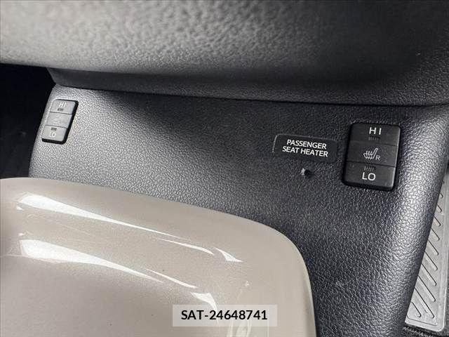 Toyota PRIUS 2016-01 8850384-22