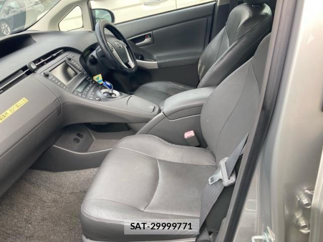 Toyota PRIUS 2009-06 8850410-12