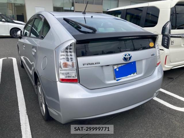 Toyota PRIUS 2009-06 8850410-3