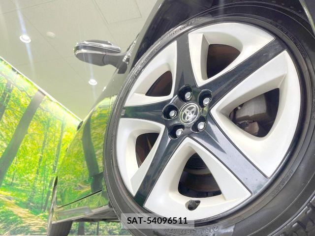 Toyota PRIUS 2016-06 8850382-12