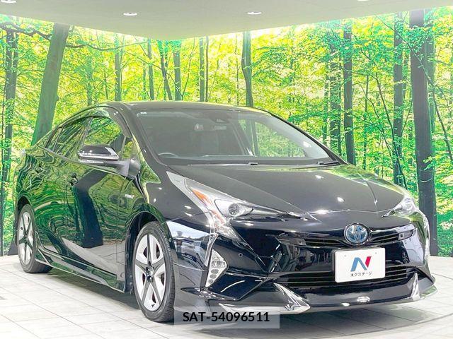 Toyota PRIUS 2016-06 8850382-15