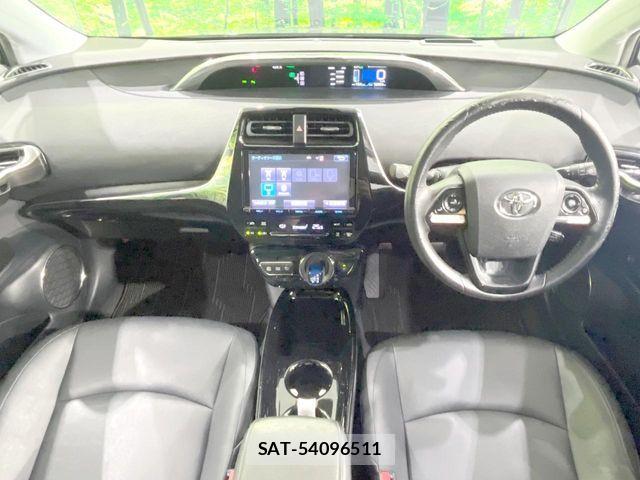 Toyota PRIUS 2016-06 8850382-1