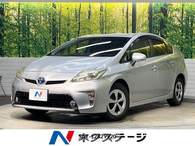 Toyota PRIUS 2013-11 8849534-0