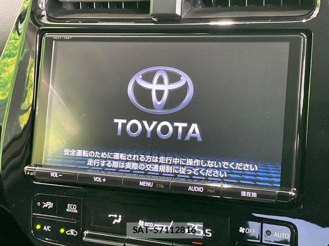 Toyota PRIUS 2018-08 8849646-3