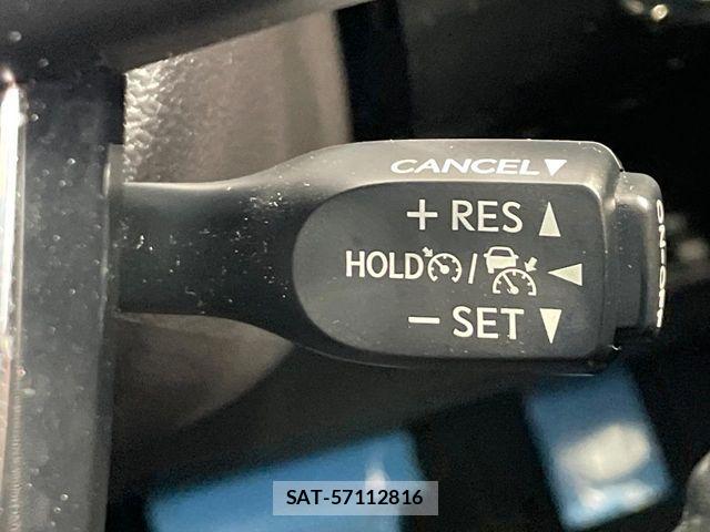Toyota PRIUS 2018-08 8849646-5