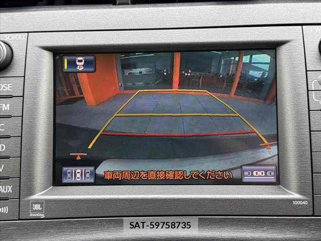 Toyota PRIUS 2013-10 8849811-21