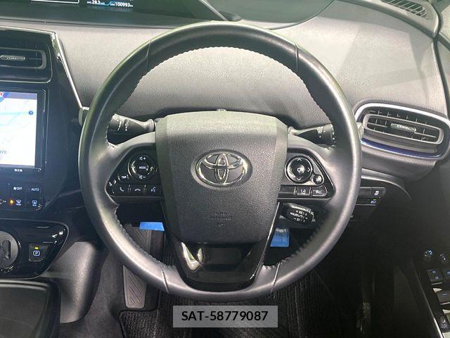 Toyota PRIUS 2019-09 8850390-10