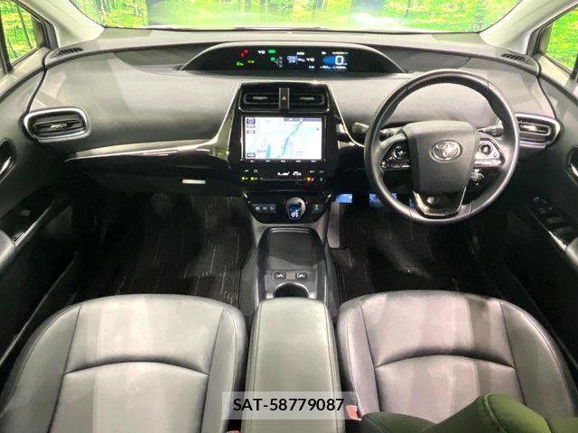 Toyota PRIUS 2019-09 8850390-1