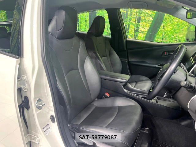 Toyota PRIUS 2019-09 8850390-7