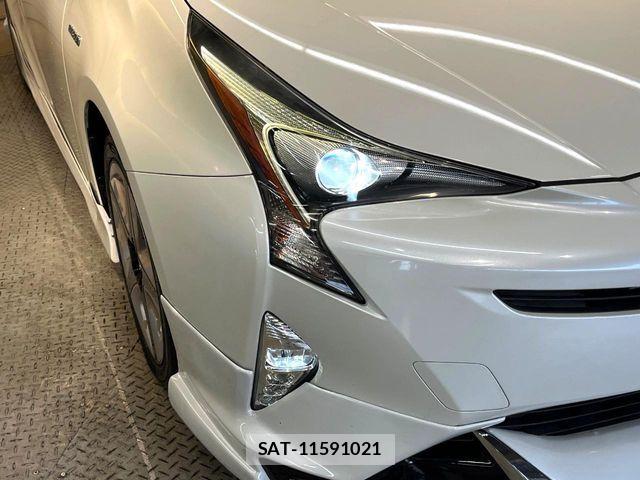 Toyota PRIUS 2016-05 8871846-10