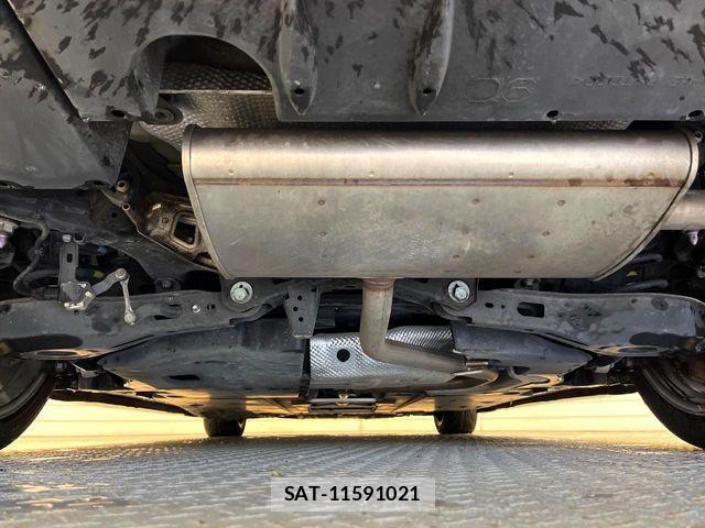 Toyota PRIUS 2016-05 8871846-16