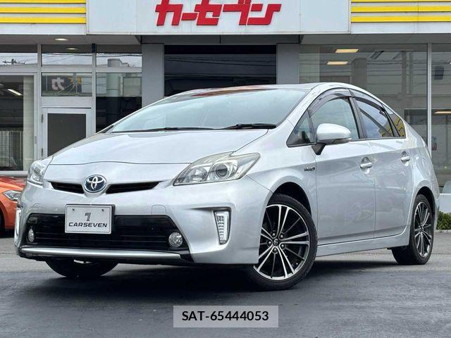 Toyota PRIUS 2013-07 8871856-0