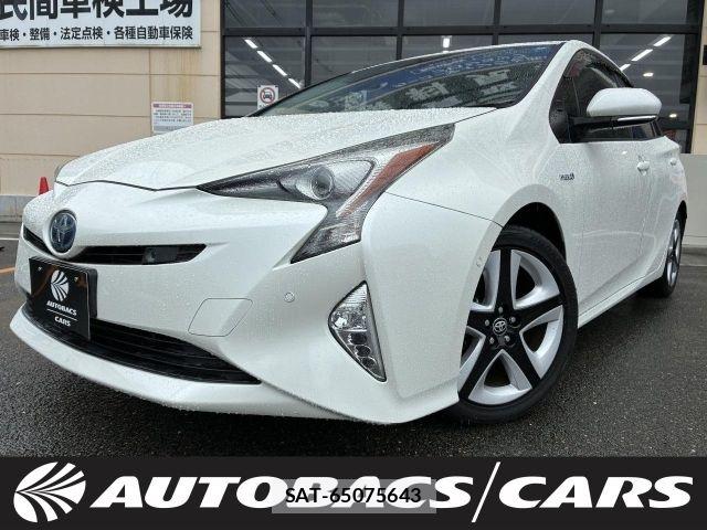 Toyota PRIUS 2018-02 8871844-0