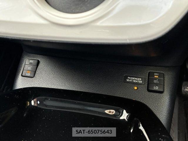 Toyota PRIUS 2018-02 8871844-28