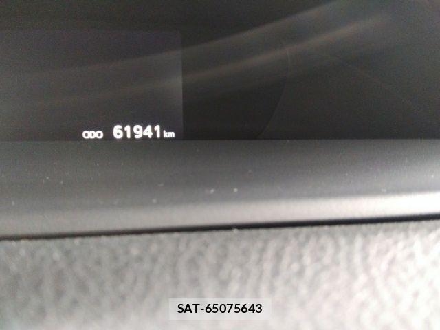 Toyota PRIUS 2018-02 8871844-29