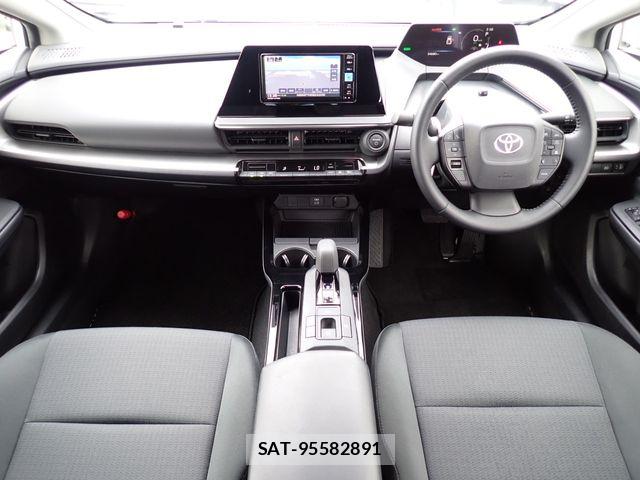 Toyota PRIUS 2024-05 8871838-1