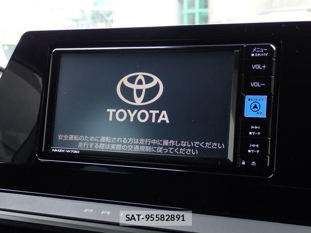 Toyota PRIUS 2024-05 8871838-6