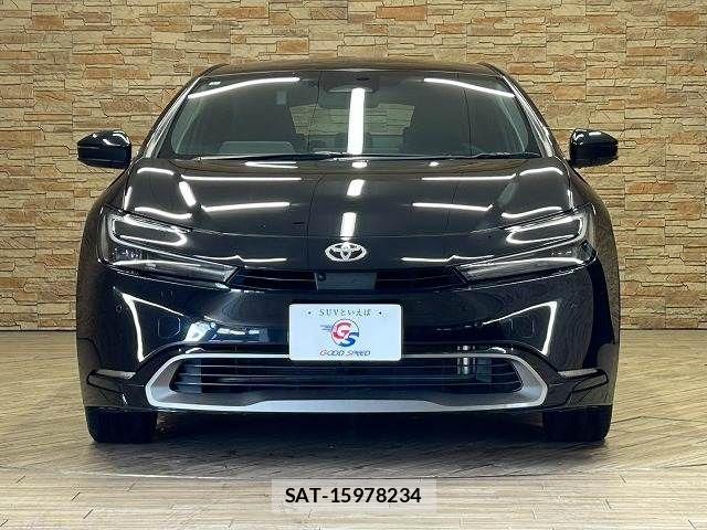 Toyota PRIUS 2024-08 8871834-14