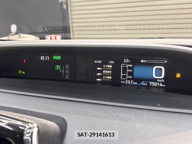 Toyota PRIUS 2018-12 8871840-18