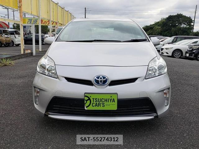 Toyota PRIUS 2014-06 8871852-8