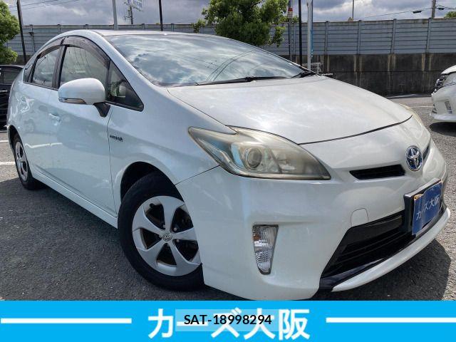 Toyota PRIUS 2012-02 8871861-1