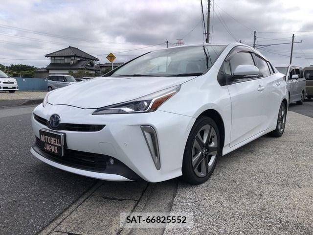 Toyota PRIUS 2021-09 8871839-0