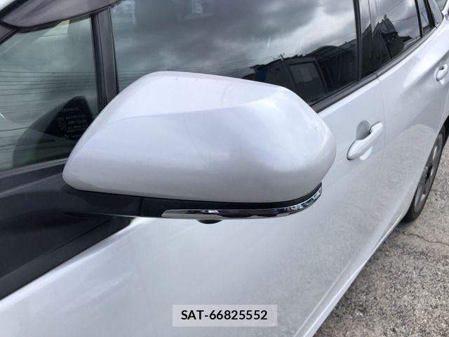 Toyota PRIUS 2021-09 8871839-17